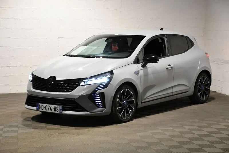 RENAULT - CLIO V 1.6 E-TECH 145H 90 HYBRID ESPRIT ALPINE BVA